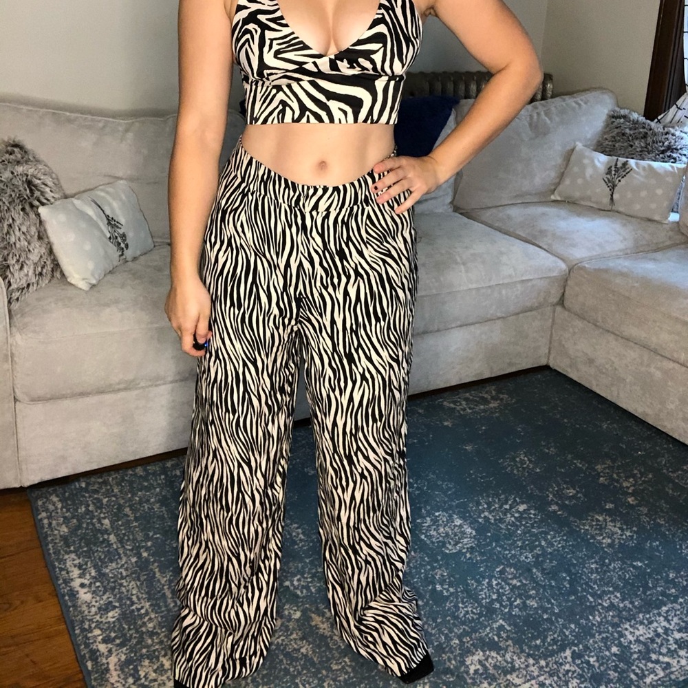 New with tags ZARA high waisted pants - Picture 2 of 9